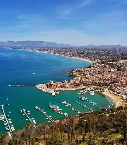 Bovio * 카스텔라마레델골포